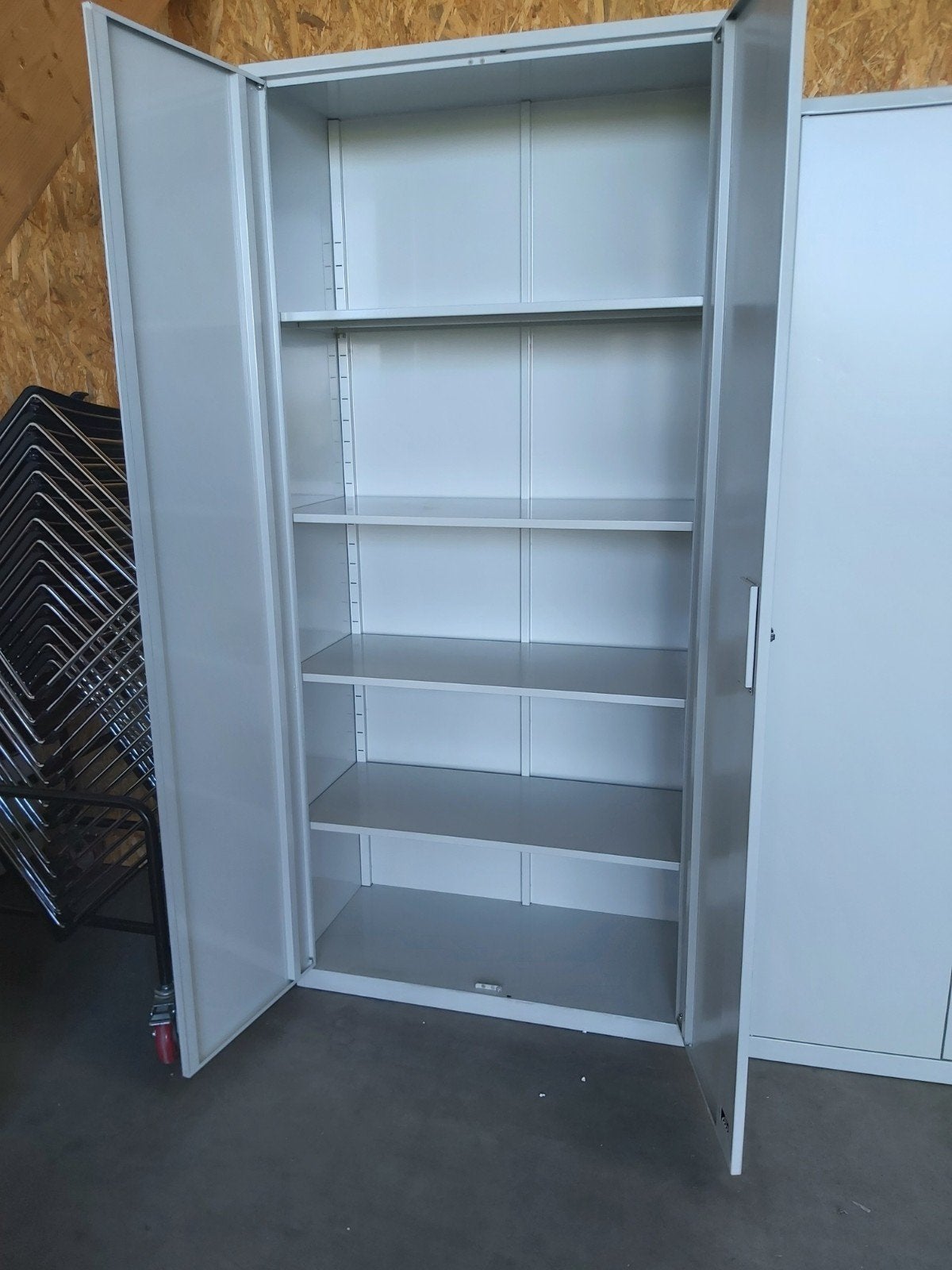 Foto 7 van Gereedschapskast kantoorkast archiefkast vanaf €99,00
