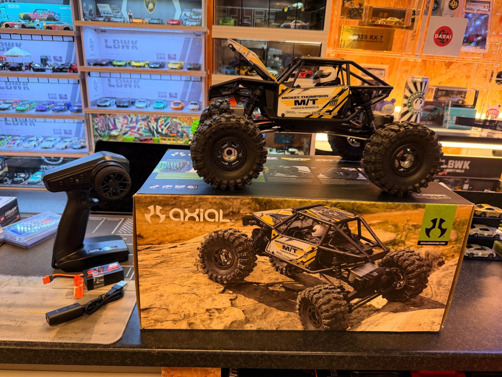 Axial Capra RC Crawler - utb 18 Slechts 3x gebr, compleet!, Elektro, Auto offroad, Ophalen of Verzenden, Zo goed als nieuw