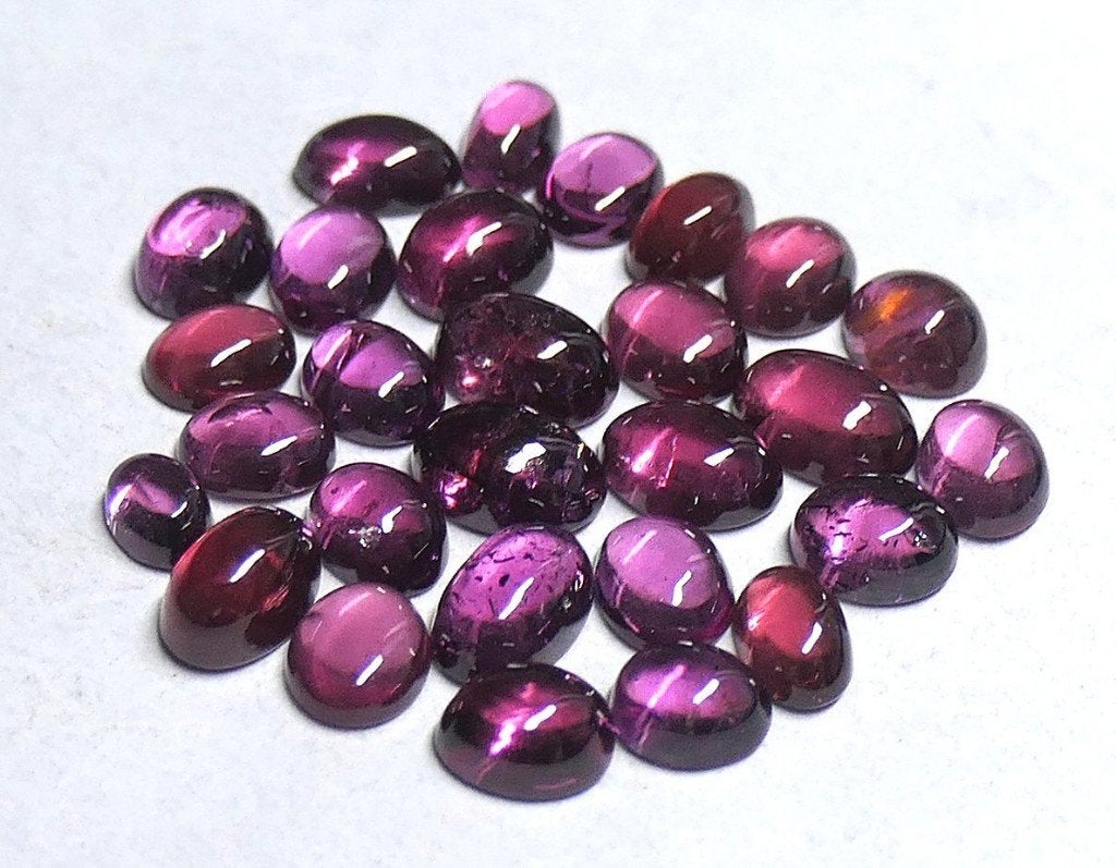 Grote partij 100% natuurlijke rhodolietgarnetten. Cabochon-, Sieraden, Tassen en Uiterlijk, Ophalen of Verzenden, Nieuw