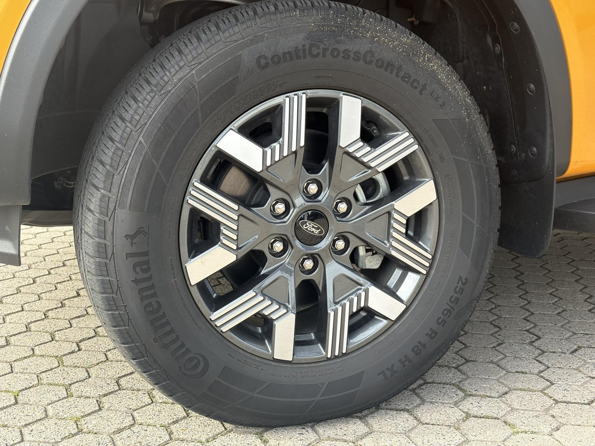 Ford Ranger Wildtrack 2.3 EcoBoost PHEV | Rollertop elektris, Auto's, Automaat, Gebruikt, Overige kleuren, 2535 kg