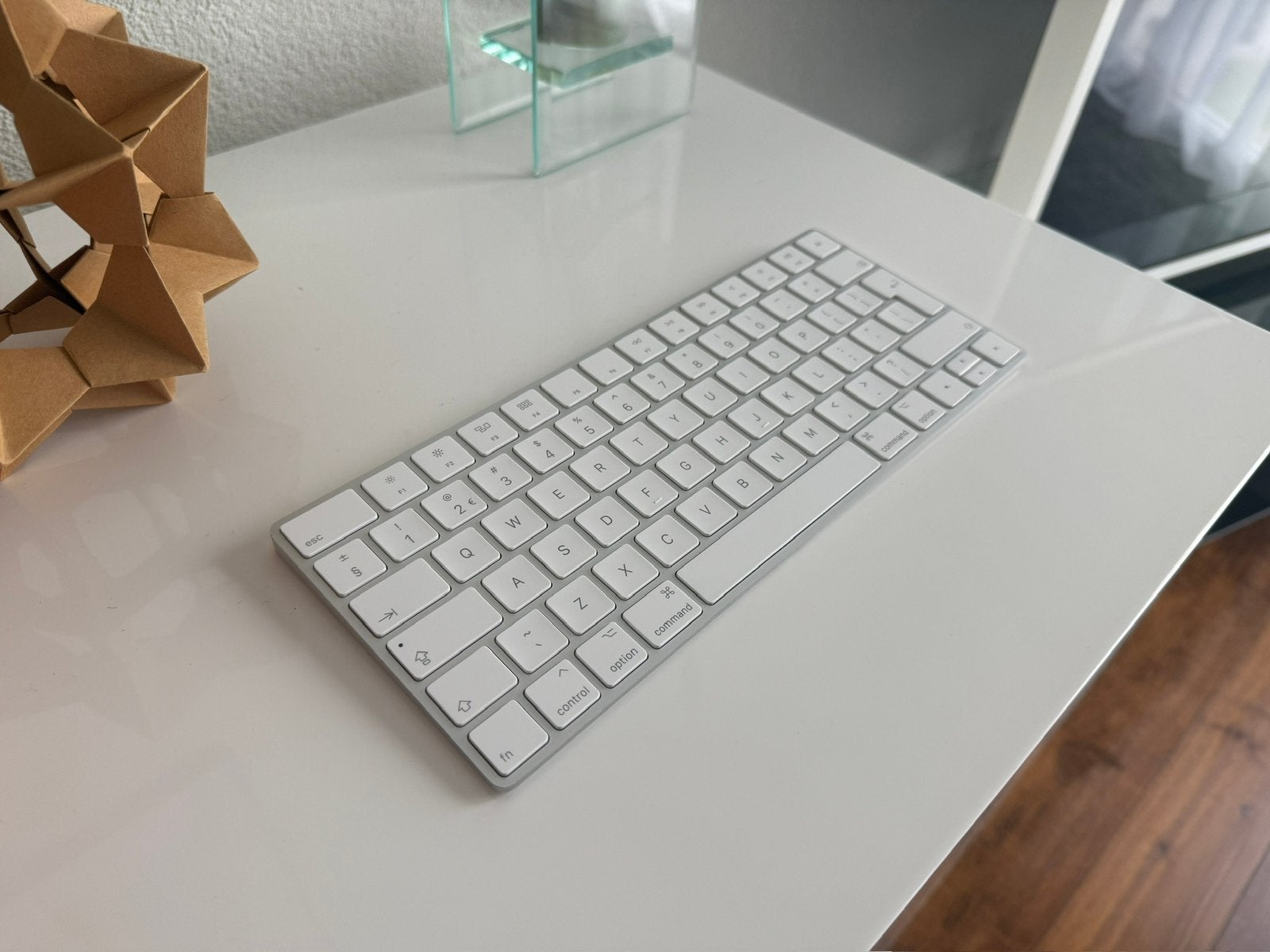 Apple Magic Keyboard, Computers en Software, Ophalen of Verzenden, Zo goed als nieuw, Draadloos, Qwerty