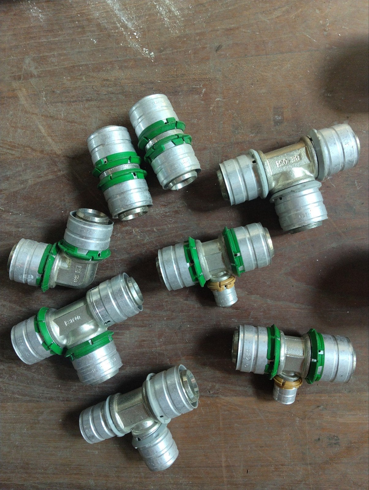 Uponor 32 T, knie, Sok, verloop naar 16, 20 en 25, Ophalen of Verzenden, Gebruikt