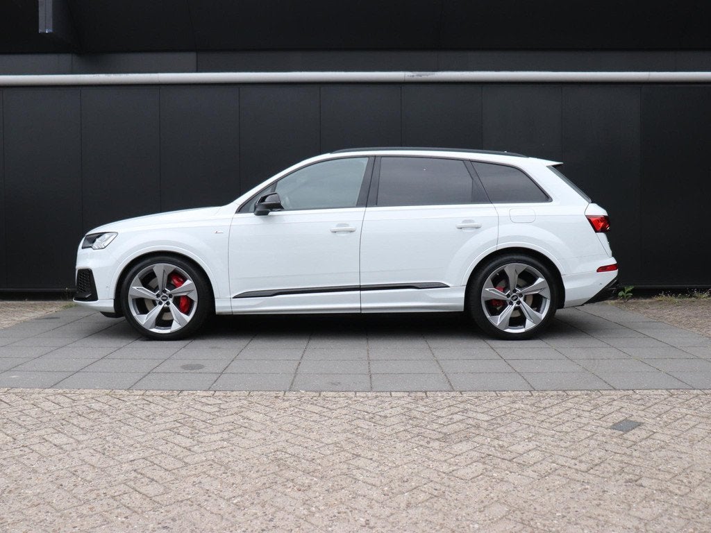Audi Q7 60 TFSI e quattro Competition | MEMORY | LEDER | PAN, Auto's, Audi, Automaat, 14 kWh, Gebruikt, 2995 cc