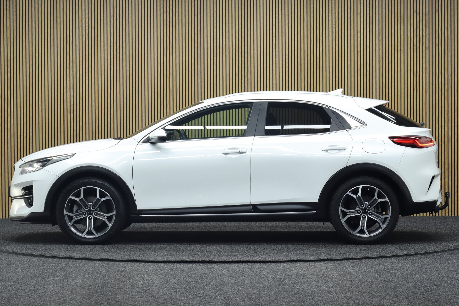 Kia Xceed 1.5 T-GDI MHEV ExecutiveLine | Adaptive-cruise | P, Auto's, 1300 kg, Gebruikt, 4 cilinders, 160 pk