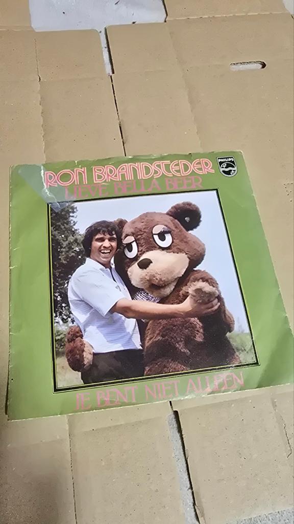 Ron Brandsteder - Lieve Bella Beer / Je Bent Niet Alleen, Cd's en Dvd's, Vinyl | Nederlandstalig, Gebruikt, 7 inch, Ophalen of Verzenden