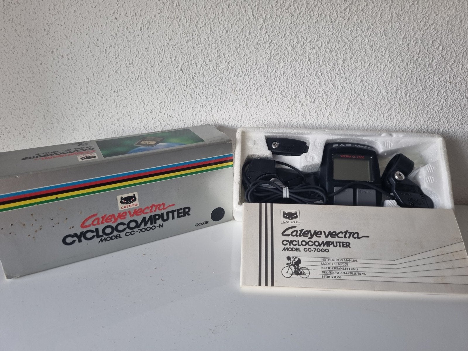 Cateye Vectra Cyclocomputer CC-7000-N Fietscomputer, Ophalen of Verzenden, Snelheidssensor, Nieuw