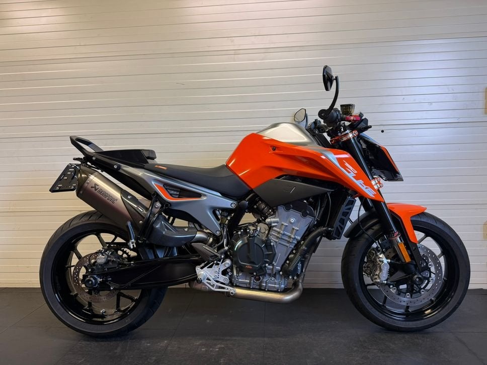 KTM 790 Duke – PowerParts | Akrapovič | Quickshifter, Motoren, 2 cilinders, KTM, Motorrijbewijs A, Bedrijf