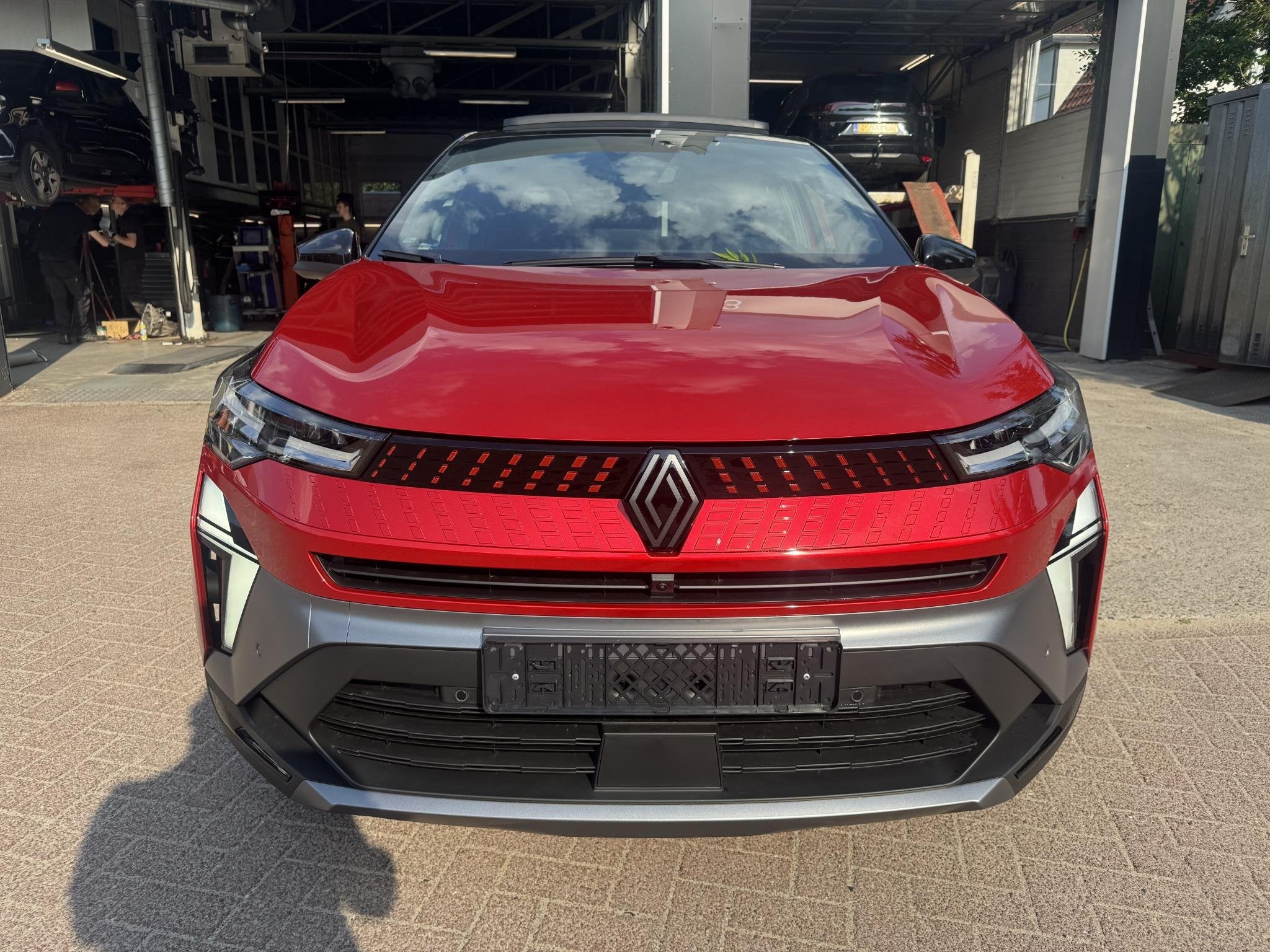 Renault Captur 1.8 E-Tech 160 esprit Alpine+Pack Privilege&L, Auto's, 4 cilinders, 23 km/l, Bedrijf, Hybride Elektrisch/Benzine