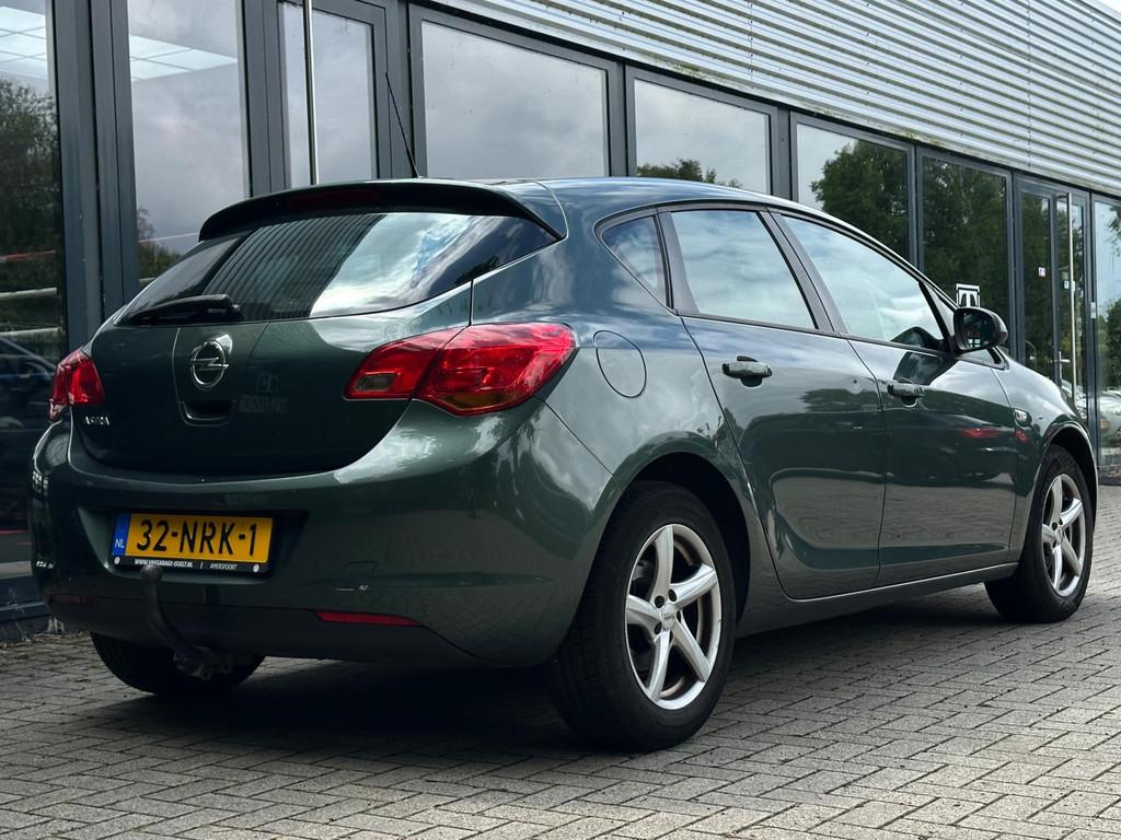 Opel Astra 1.4 Edition Airco Cruise control, Voorwielaandrijving, Euro 5, 101 pk, Gebruikt