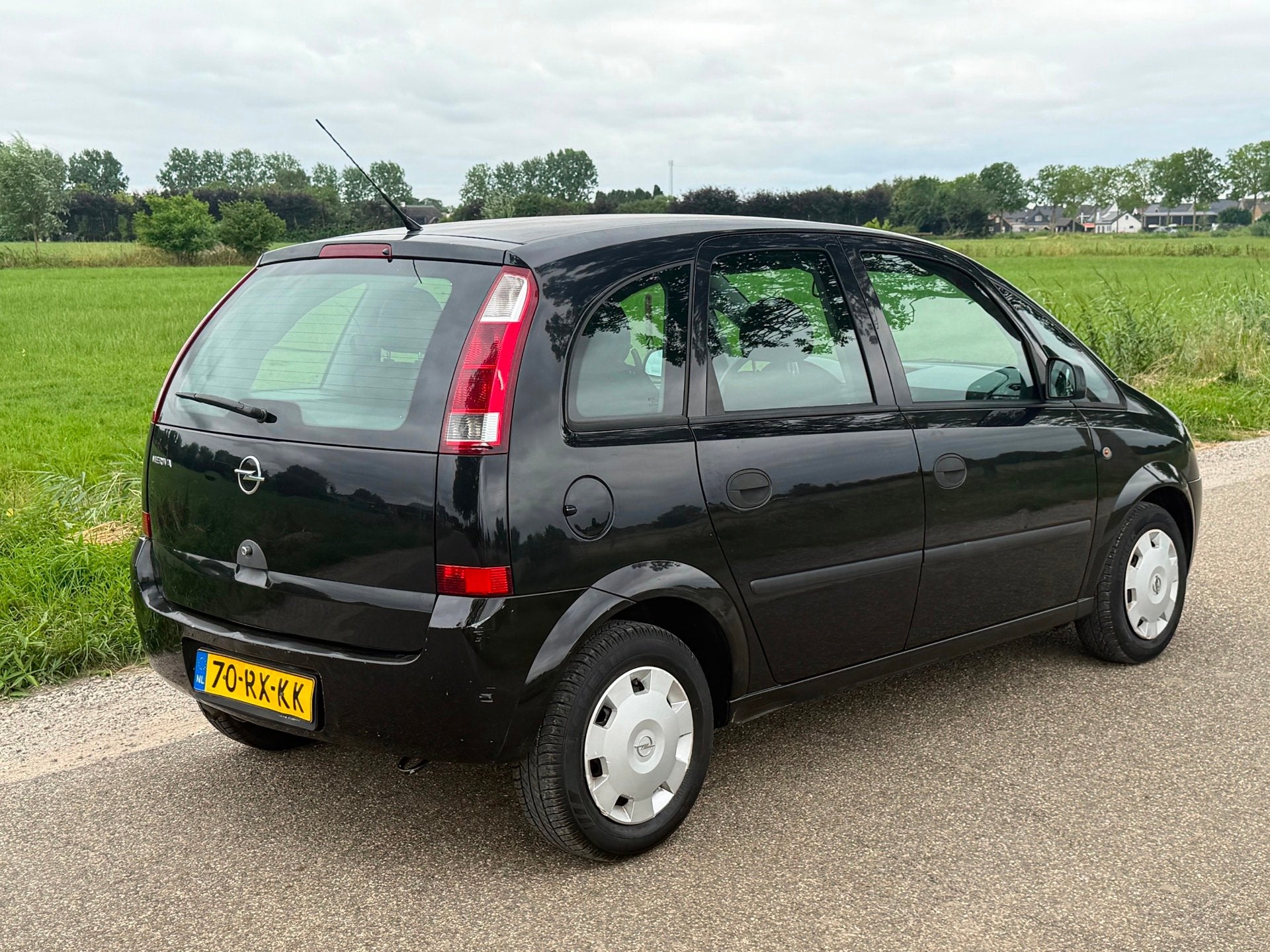 Opel Meriva 1.4-16V Essentia APK 08-2027 Airco NAP, Voorwielaandrijving, Stof, Gebruikt, Zwart