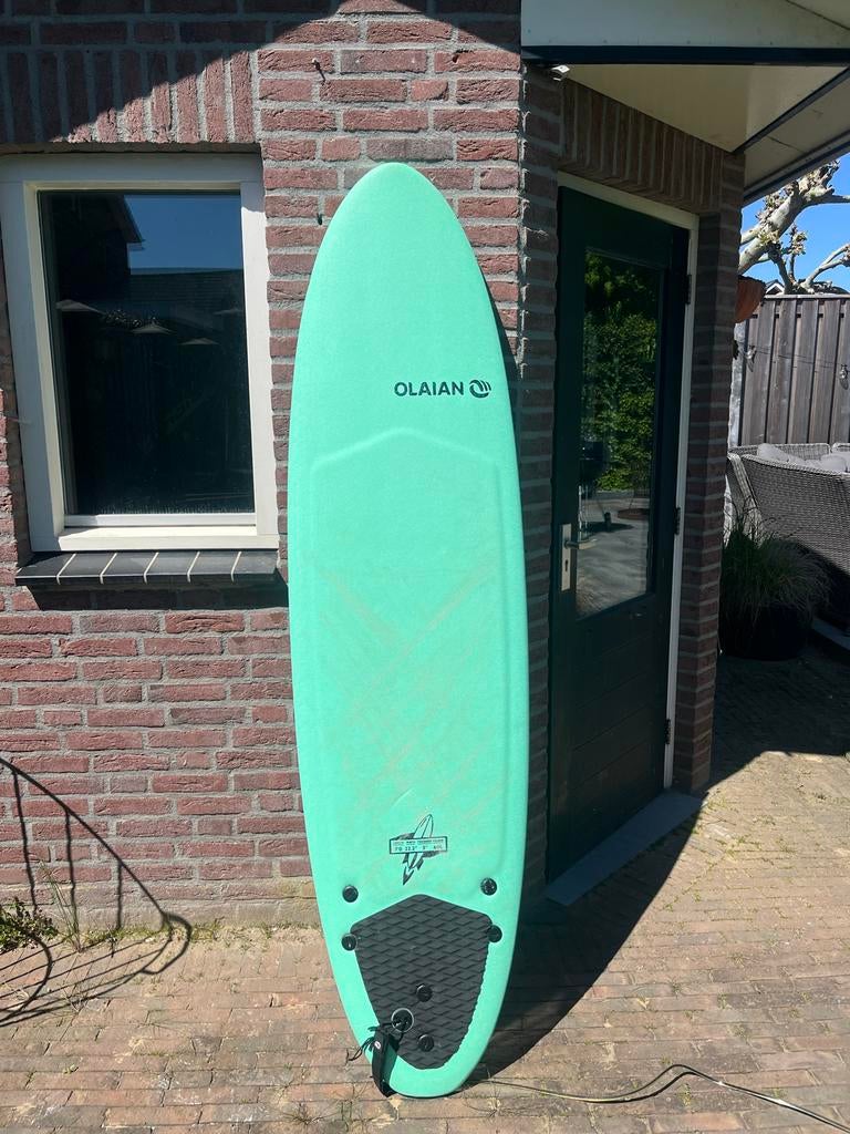 Olaian 500 Foam Surfboard 7' - Zo goed als nieuw, Ophalen, Zo goed als nieuw, Funboard, Met vinnen