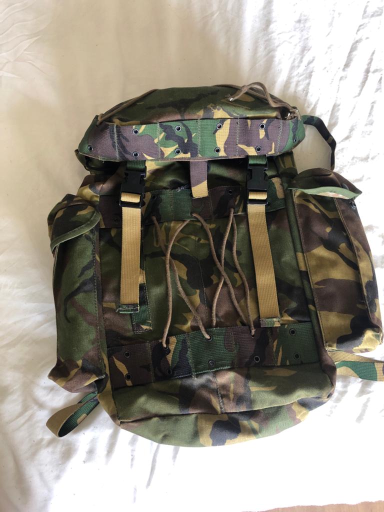 Defensie Camouflage Rugzak - Stevige Militaire Backpack, Gebruikt, 25 tot 40 cm, Trekking, Ophalen