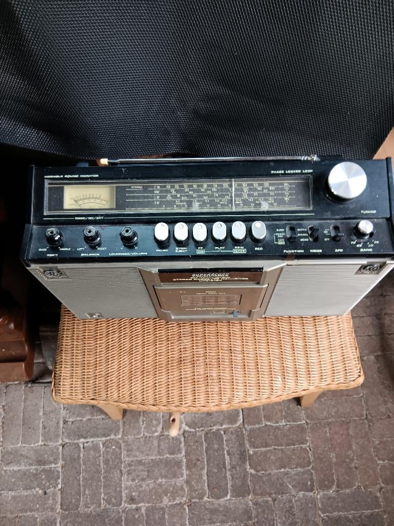 Superscope CRS 2104 radio., Ophalen, Gebruikt