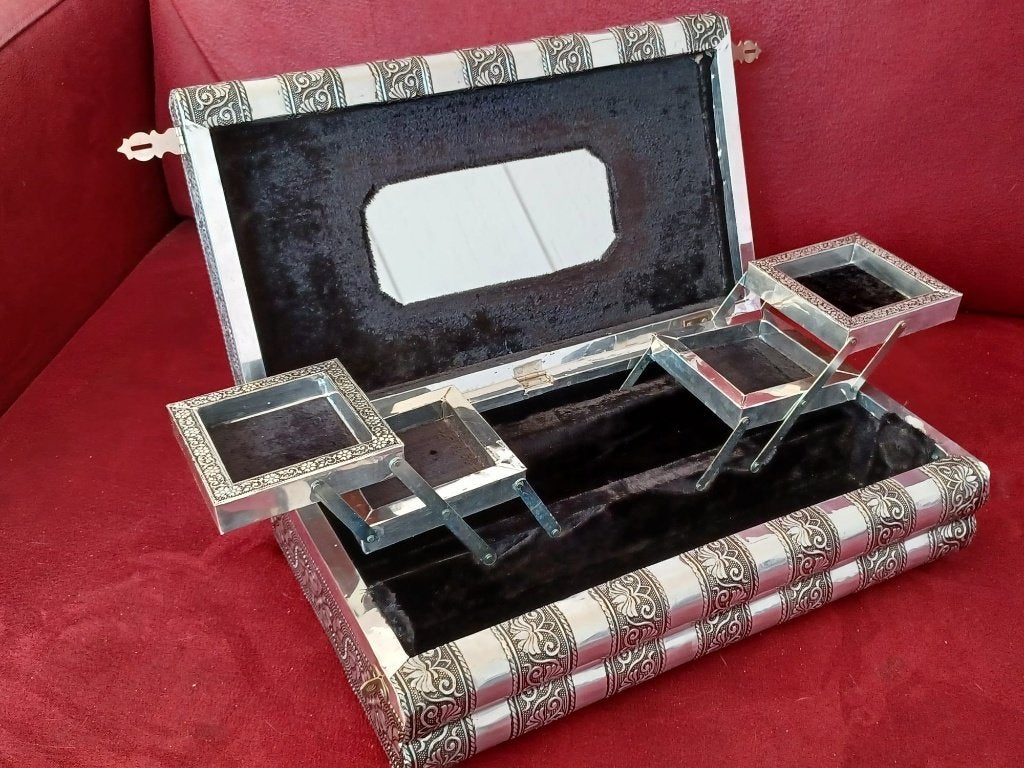 Prachtige vintage grote sieradendoos / beautycase       25vp, Gebruikt, Overige kleuren, Ophalen of Verzenden, Met spiegeltje(s)