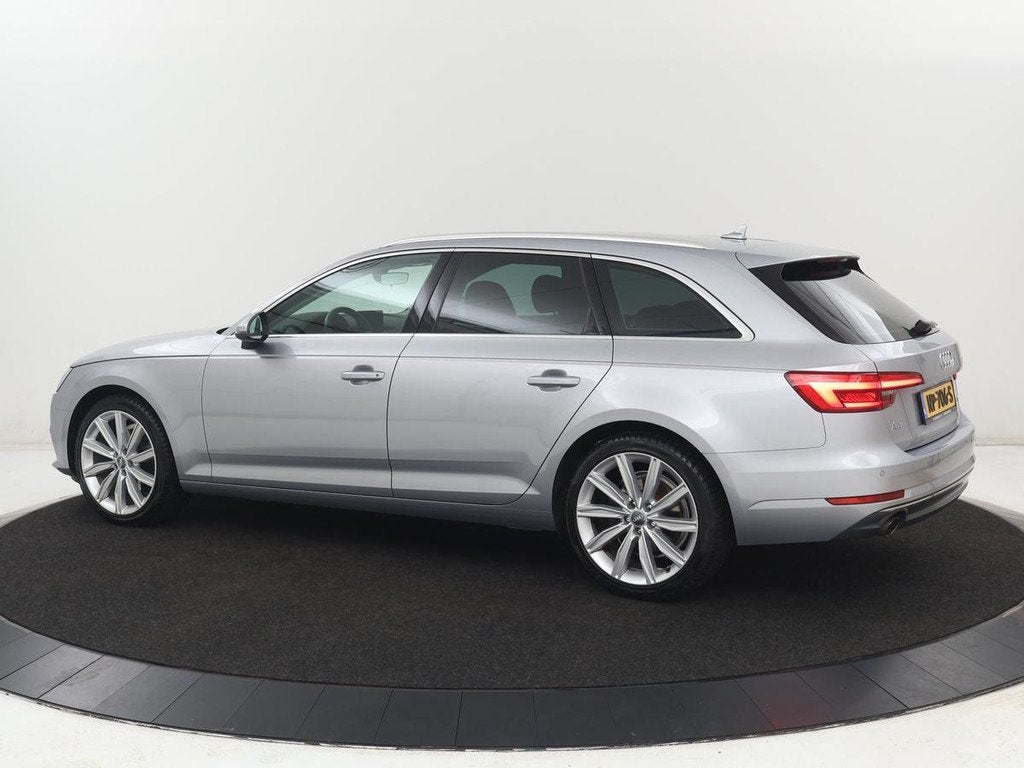 Audi A4 1.4 TFSI Lease Edition | Full LED | Sportstoelen | T, Stof, Gebruikt, 4 cilinders, 150 pk