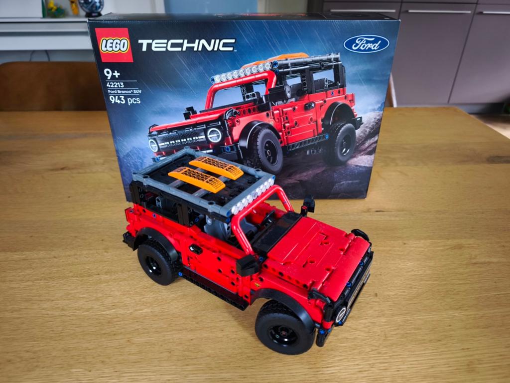 LEGO Technic Ford Bronco SUV 42213 - Zo goed als nieuw, Compleet, Lego, Ophalen of Verzenden, Zo goed als nieuw