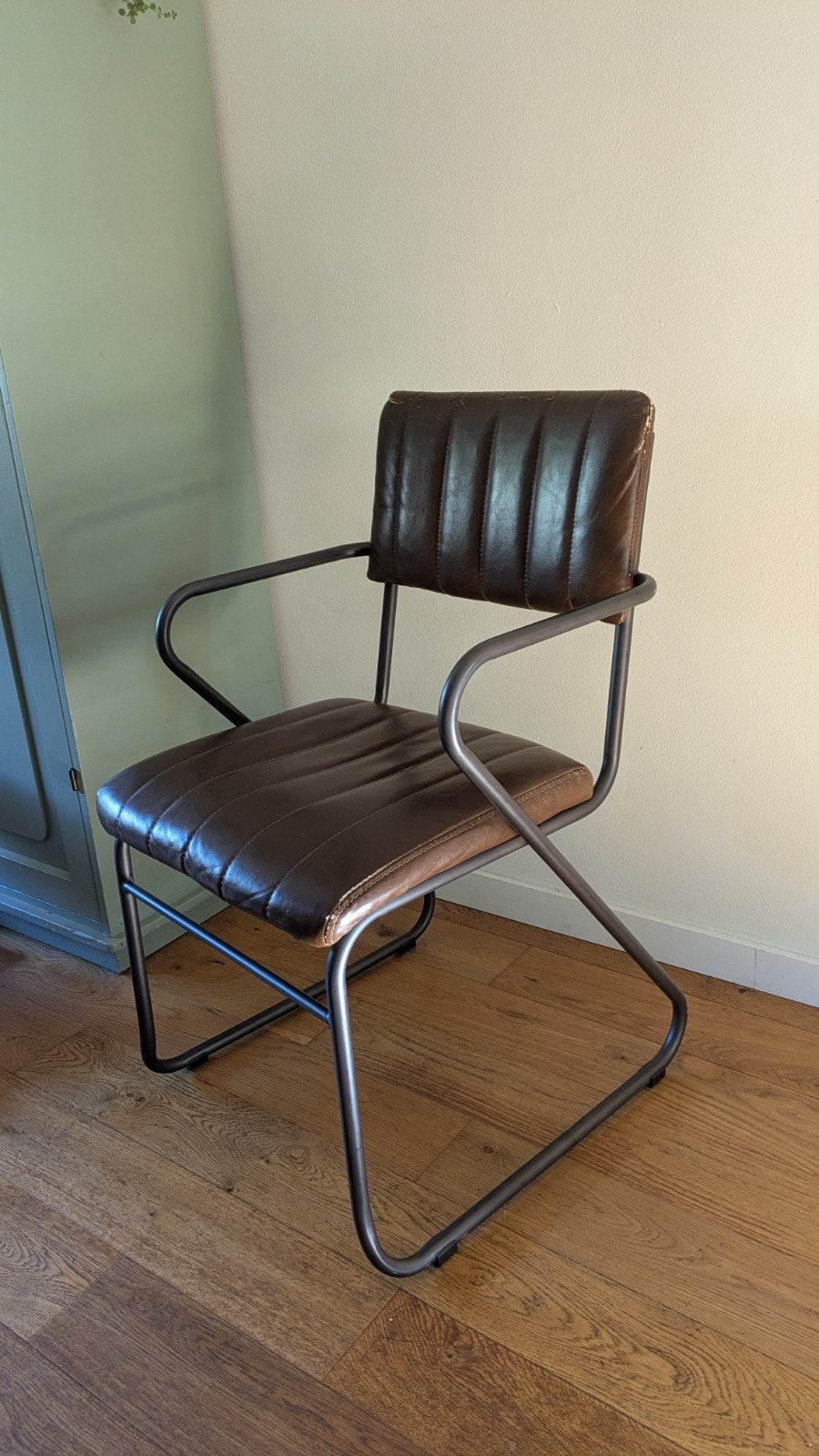 Set (vier)  Retro Eetkamerstoelen Eleonora Veronique, Ophalen, Gebruikt, Bruin, Overige materialen