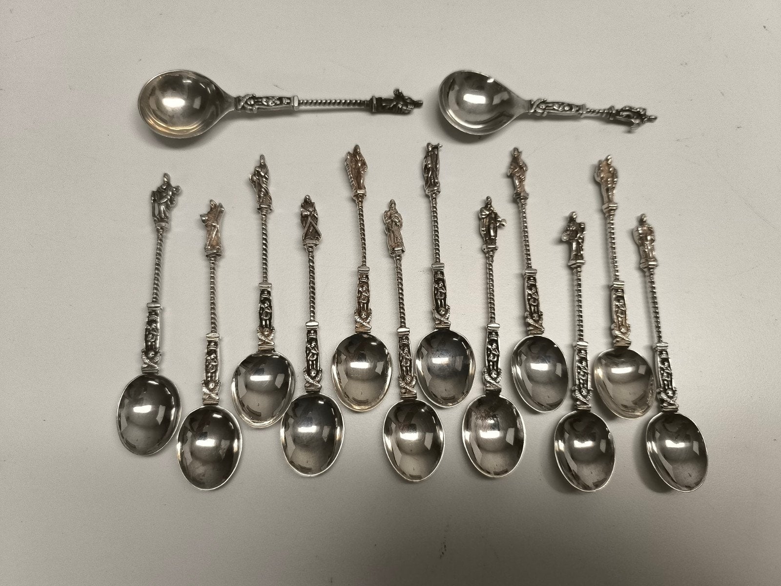 Antiek zilver apostellepeltjes met suiker- en roomlepel, Ophalen of Verzenden, Zilver