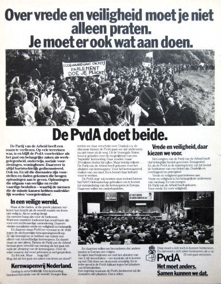 2 vintage advertenties reclames PvdA 81 Partij van de Arbeid, Ophalen of Verzenden, Gebruikt, Overige typen