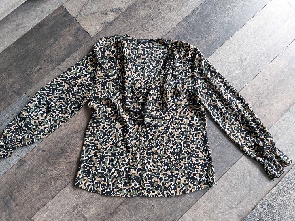 Mooie Musthaves by Elja blouse S-M maat 38, Musthaves by Elja, Ophalen of Verzenden, Zo goed als nieuw, Maat 38/40 (M)