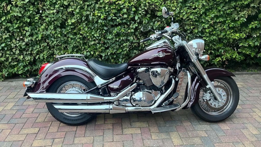 suzuki C800 laatste model  bj 2010, Motoren, 2 cilinders, Motorrijbewijs A, Gebruikt, Particulier