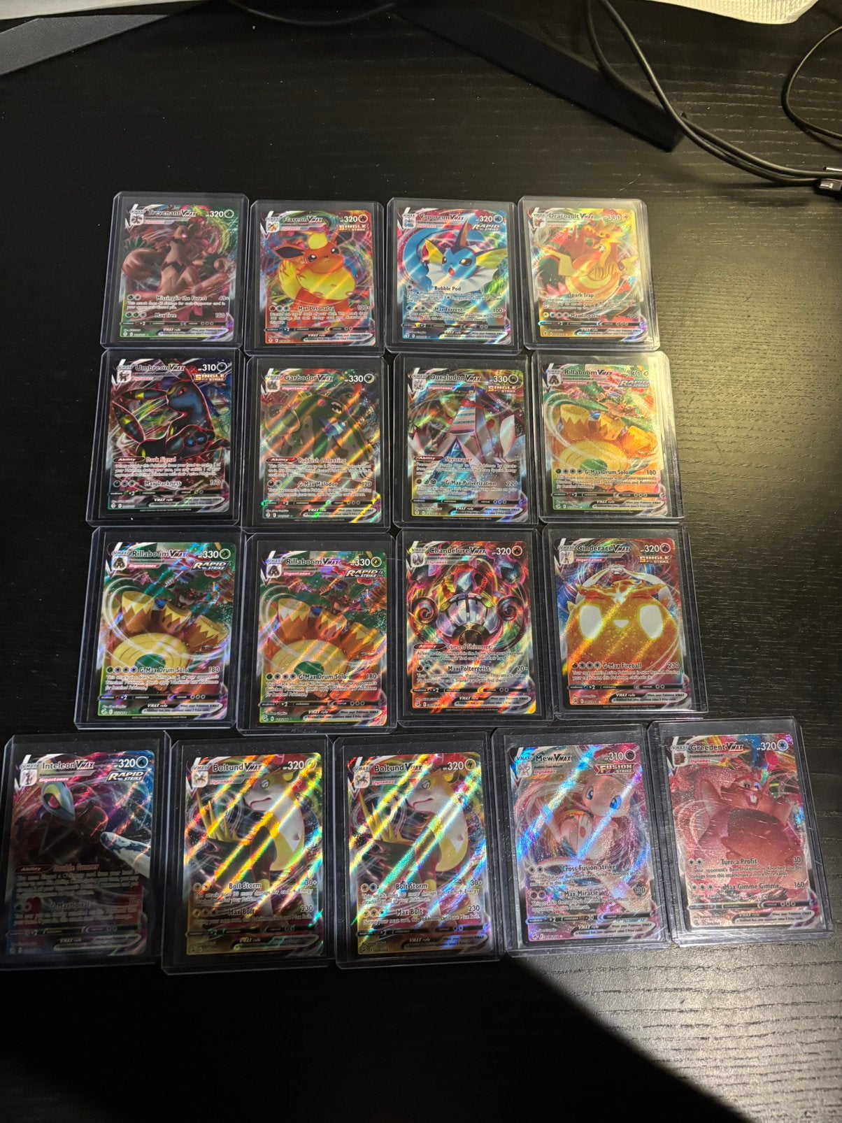 Pokémon Kaarten Vmax Sword & Shield Series (3), Ophalen of Verzenden, Zo goed als nieuw
