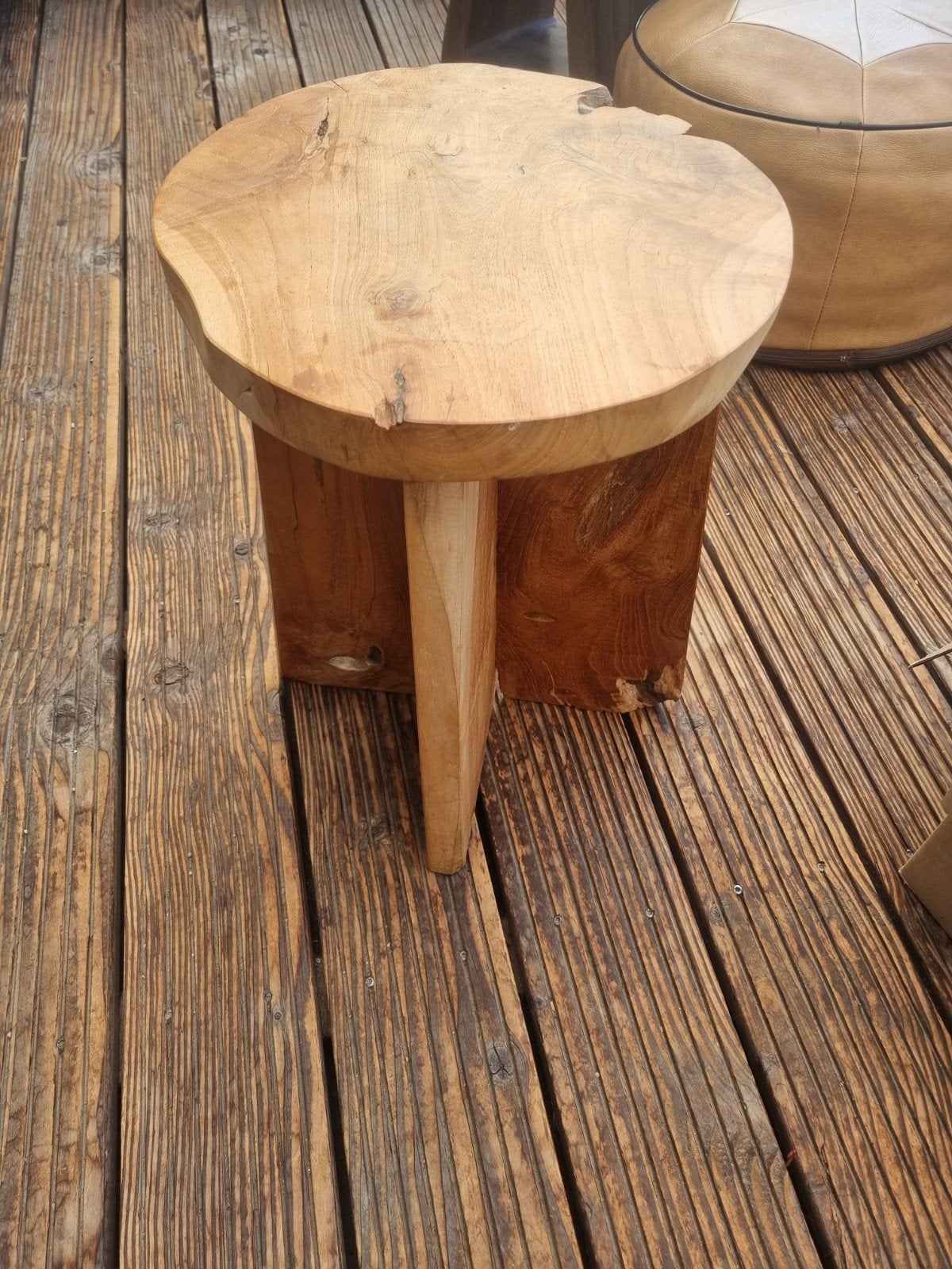 Massief Teakhouten Kruk / Bijzettafel - Rond, Ophalen of Verzenden, Gebruikt, Hout