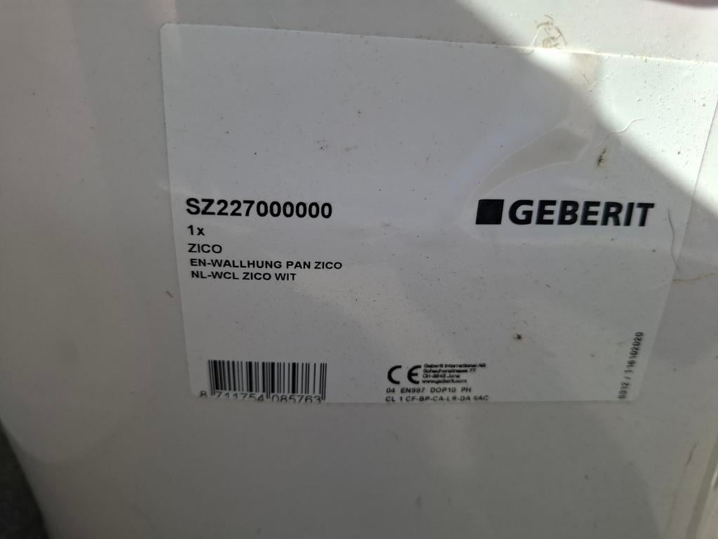 Twee geberit toiletpotten zo goed als nieuw, Ophalen of Verzenden, Zo goed als nieuw, Toilet