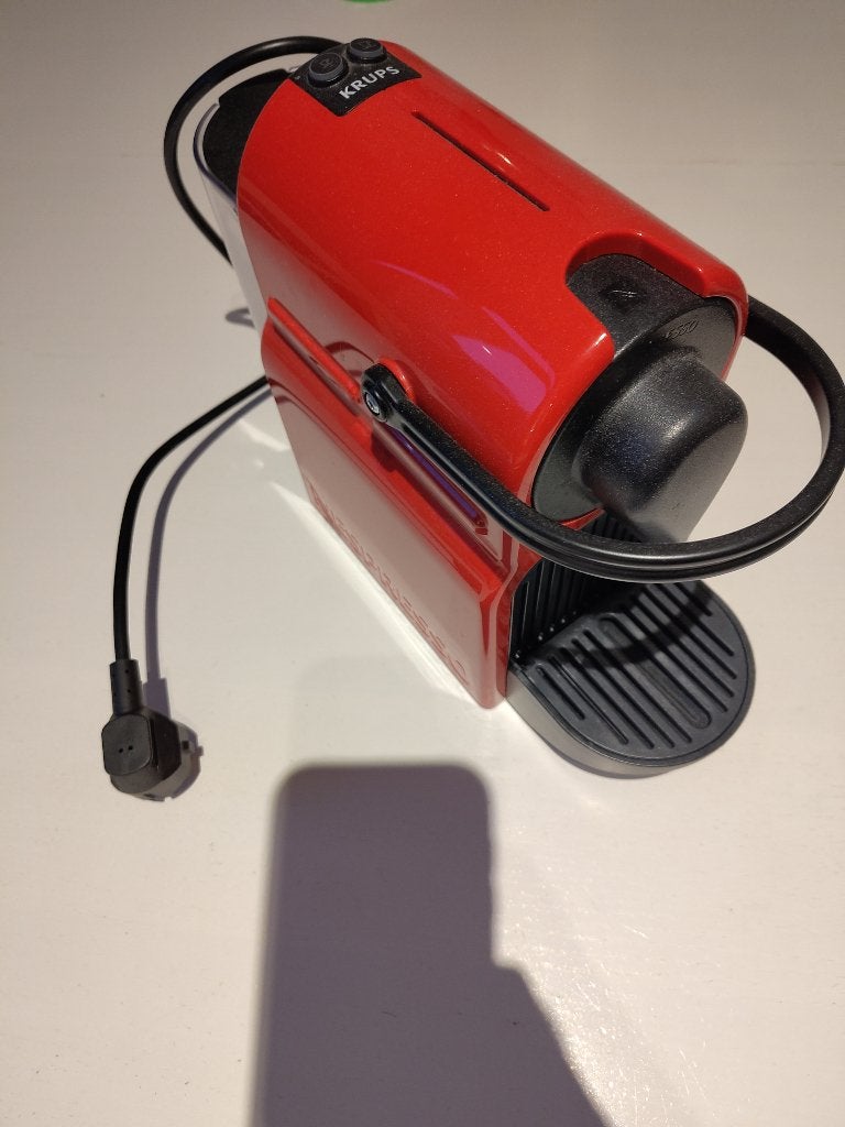 Krups Nespresso Inissia XN1005 + 60 Lungo cups, Witgoed en Apparatuur, Gebruikt, Espresso apparaat, Ophalen of Verzenden, 1 kopje