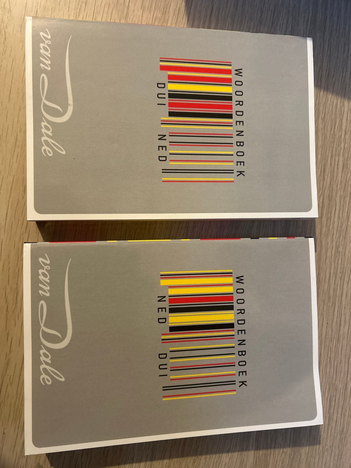 Van Dale Woordenboek Nederlands-Duits en Duits-Nederlands, Ophalen of Verzenden, Gelezen, Van Dale, Nederlands