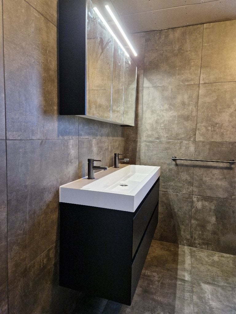 Mat zwart badkamermeubel met wastafel, Huis en Inrichting, Ophalen, 100 tot 150 cm, Nieuw, Minder dan 100 cm