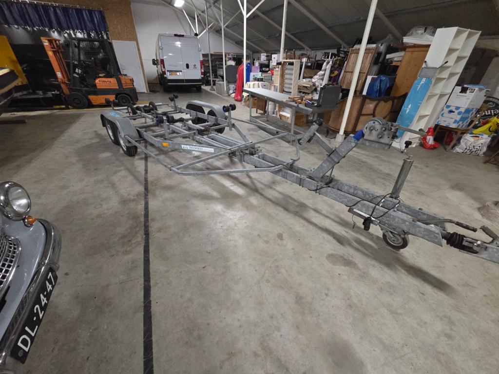 Freewheel 2014 kgt 1560kg laadvermogen, met werk!, Ophalen, Gebruikt, 1500 tot 3000 kg, Sloepentrailer