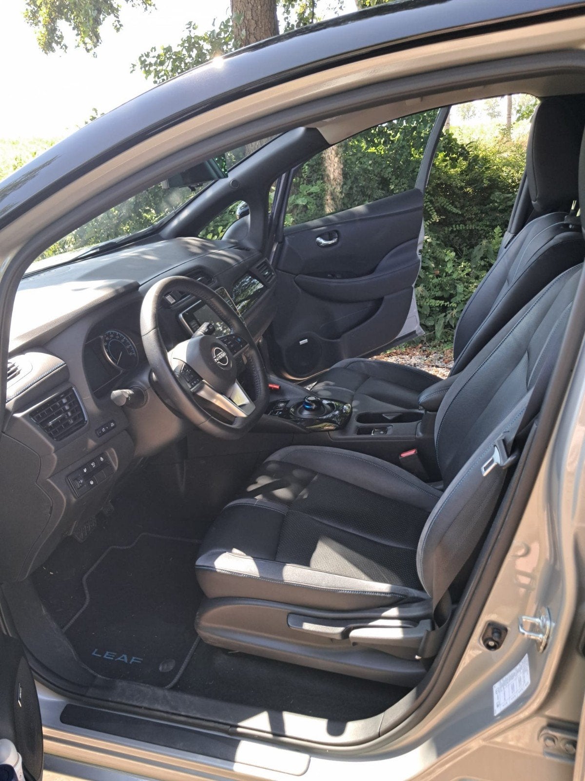 Foto 9 van Nissan Leaf Electric e+ Tekna  62kWh 2022 Grijs