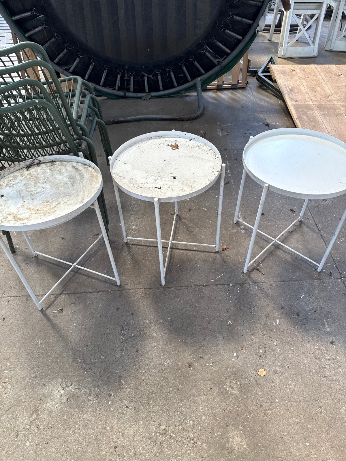 3x IKEA Gladom bijzettafeltjes - Wit metaal, Huis en Inrichting, Ophalen, Minder dan 45 cm, Minder dan 55 cm, Gebruikt