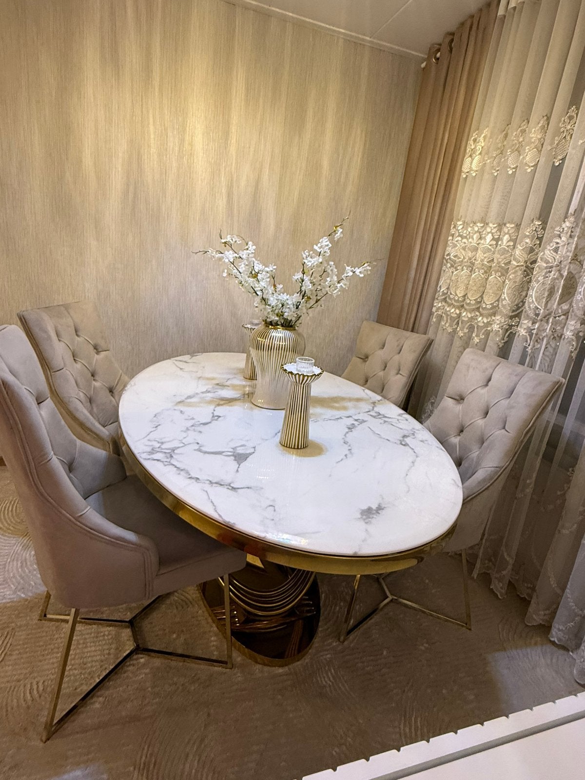 Eettafel met salontafel, Ophalen of Verzenden, Zo goed als nieuw
