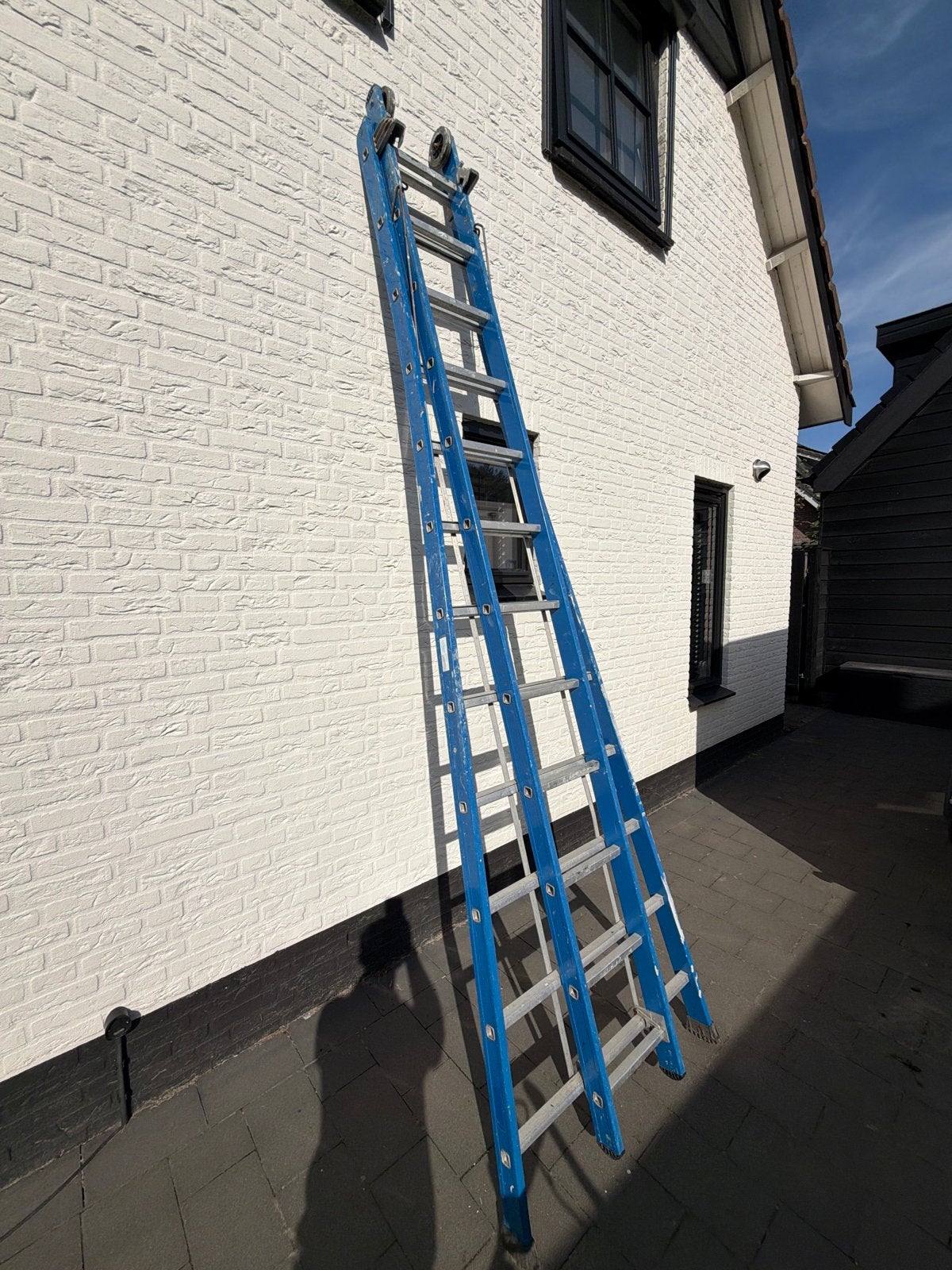 2-delige ladder Skyworks, Doe-het-zelf en Verbouw, Gebruikt, Ophalen of Verzenden, Ladder, Opvouwbaar of Inschuifbaar