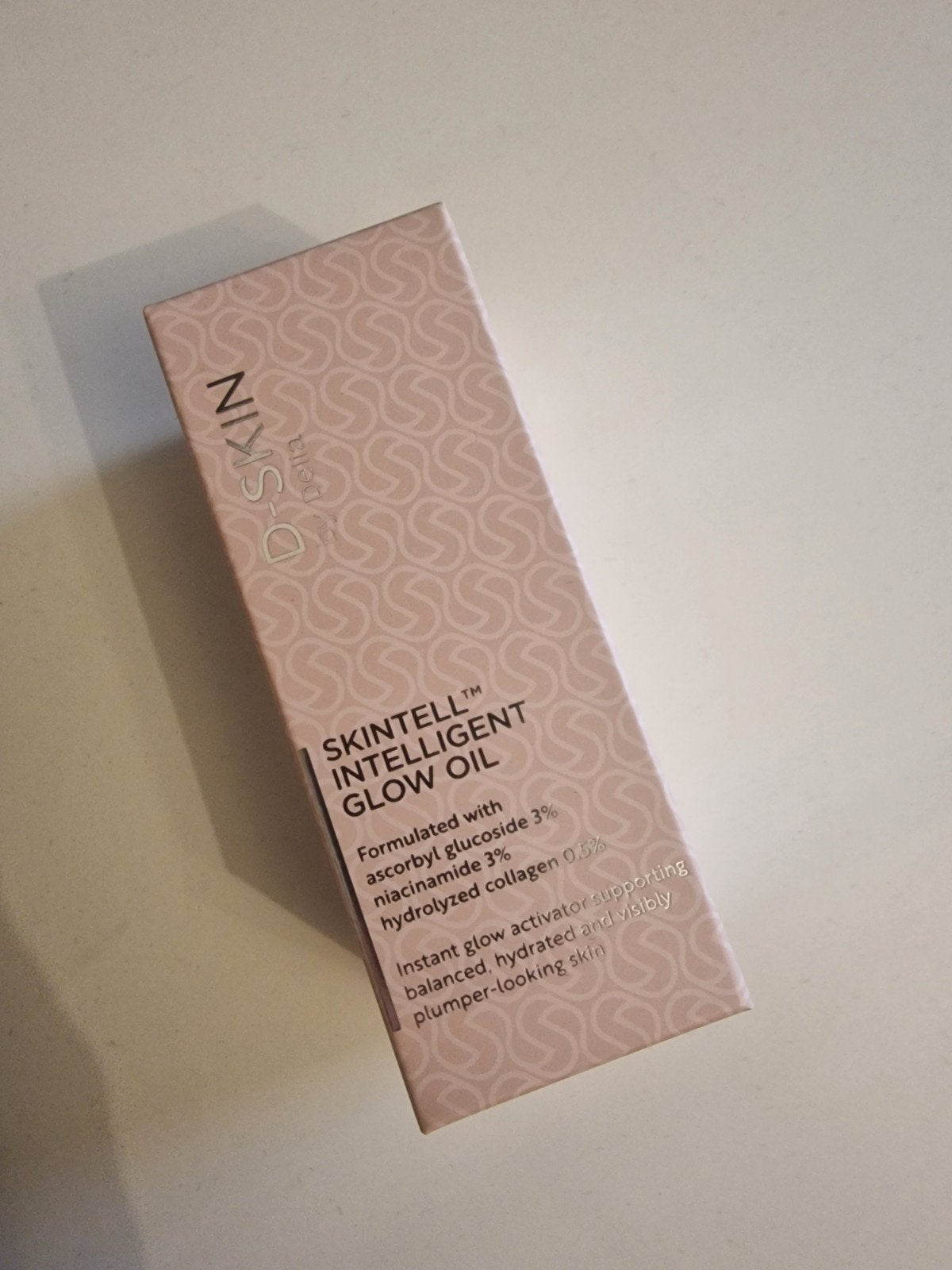 D-Skin : Skintell intellegent glow oil, Ophalen, Nieuw, Gehele gezicht