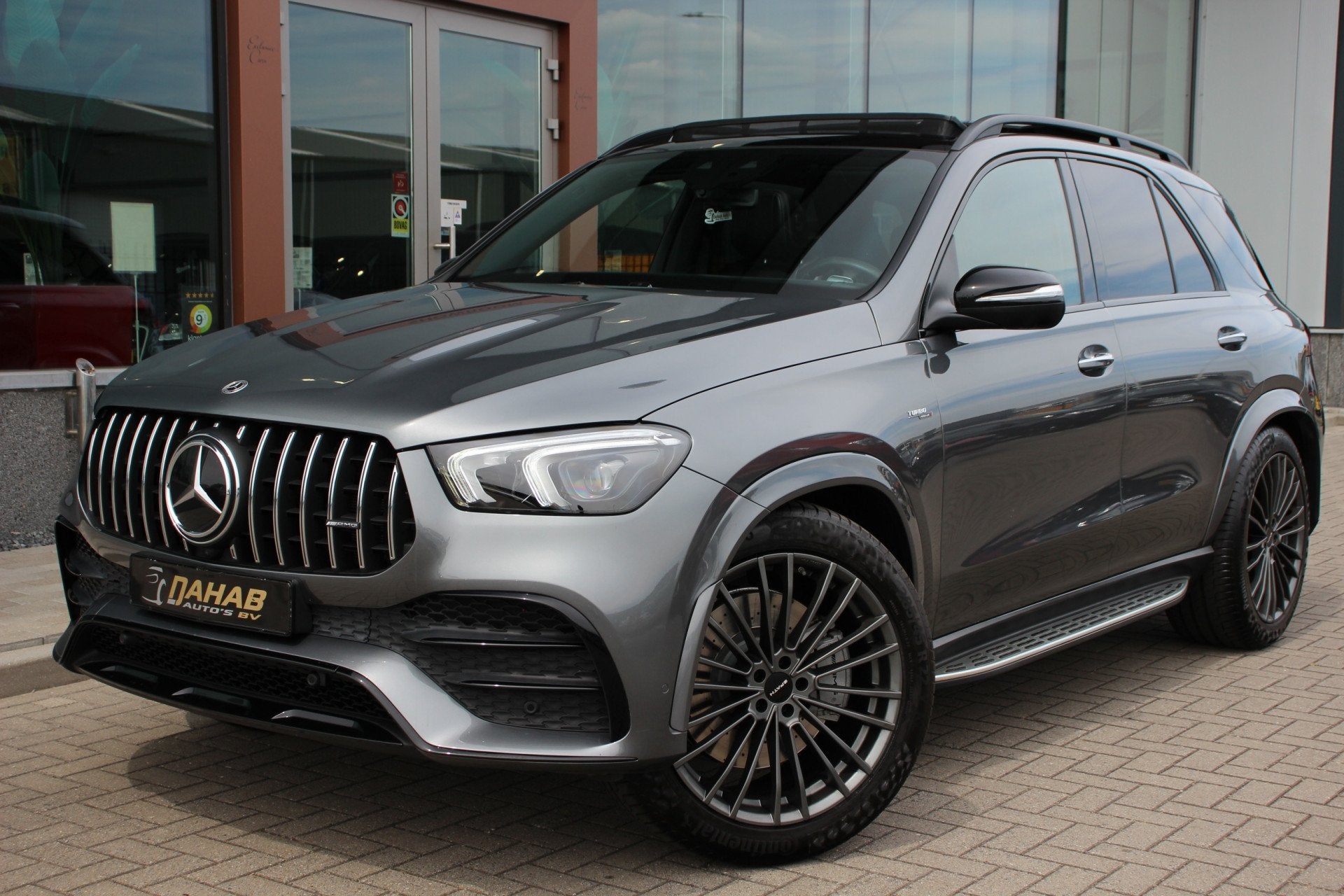 Mercedes-Benz GLE AMG 53 4MATIC+ | PANO | LUCHTVERING | STOE, Auto's, Automaat, Dealer onderhouden, Gebruikt, GLE