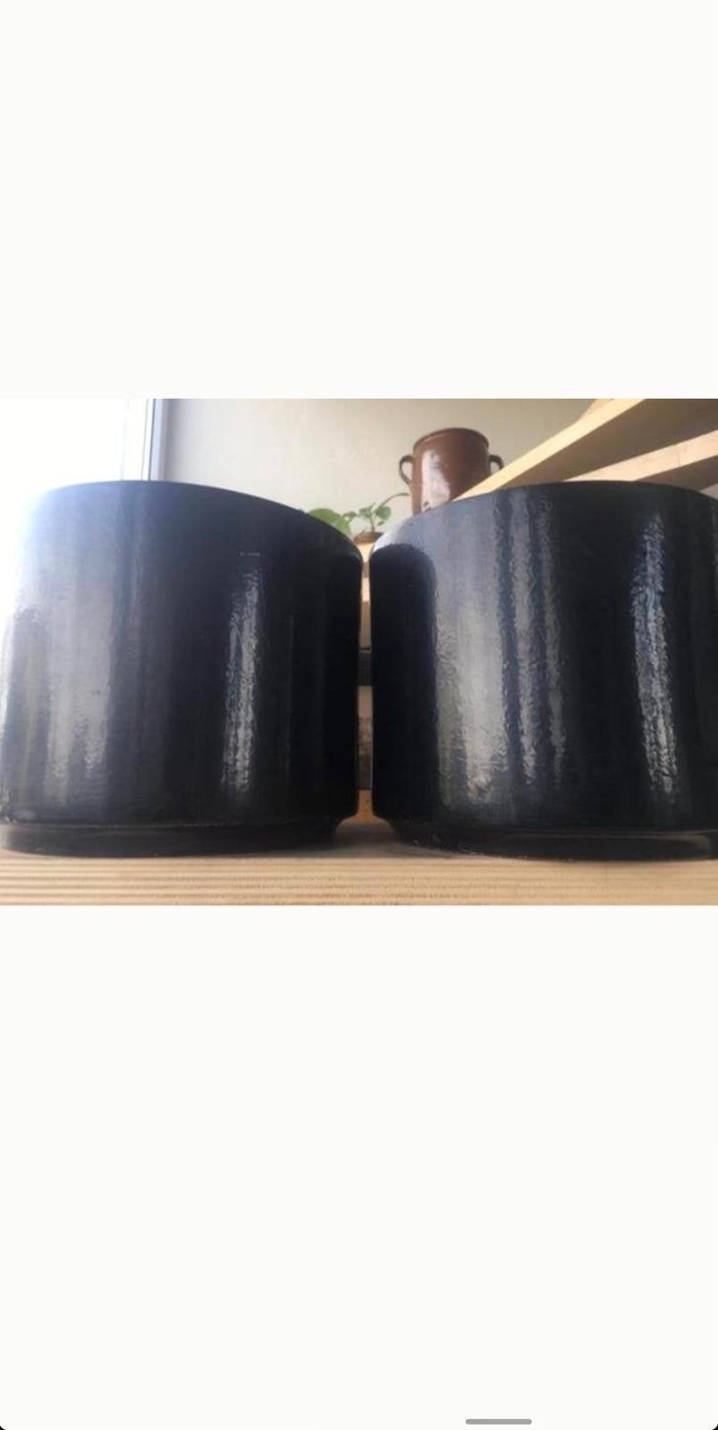 Set van 2 zwarte oude terracotta bloempotten, Gebruikt, Rond, Binnen, Minder dan 40 cm