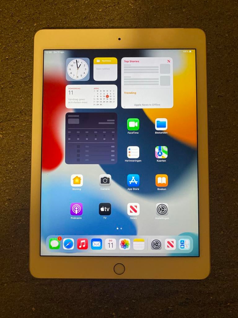 Apple iPad Air 2 16GB Wi-Fi goud met wifi, 9 inch, Gebruikt, Apple iPad Air, Ophalen of Verzenden