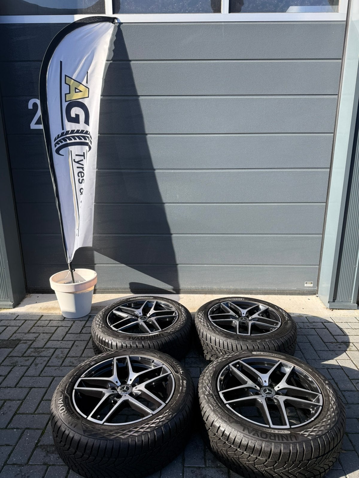 Originele Mercedess GLC velgen winterbanden AMG nightpakket, 19 inch, Banden en Velgen, Nieuw, 235 mm
