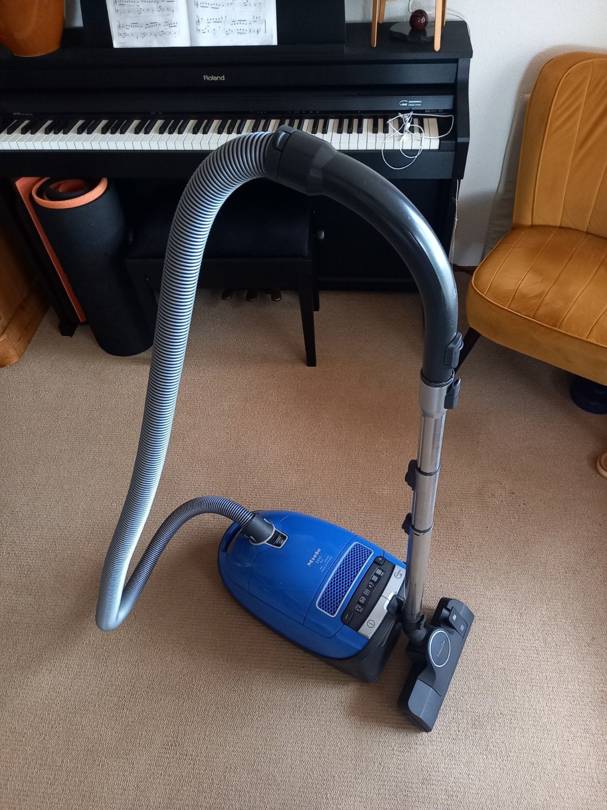 miele Complete C3 / S8310  2200Watt (Net), Witgoed en Apparatuur, Stofzuigers, Ophalen of Verzenden, Zo goed als nieuw