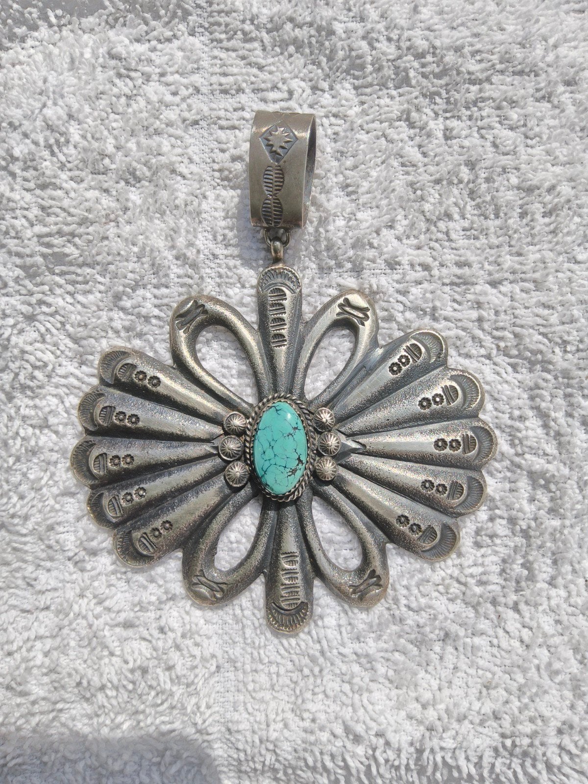 Originele Navajo hanger met turkoois en patina, Gebruikt, Overige voorstellingen, Blauw, Ophalen of Verzenden
