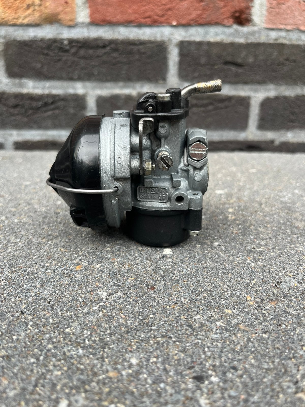 Dellorto 14/9 sha carb evt met spruitstuk, Ophalen of Verzenden, Zo goed als nieuw, Carburateur