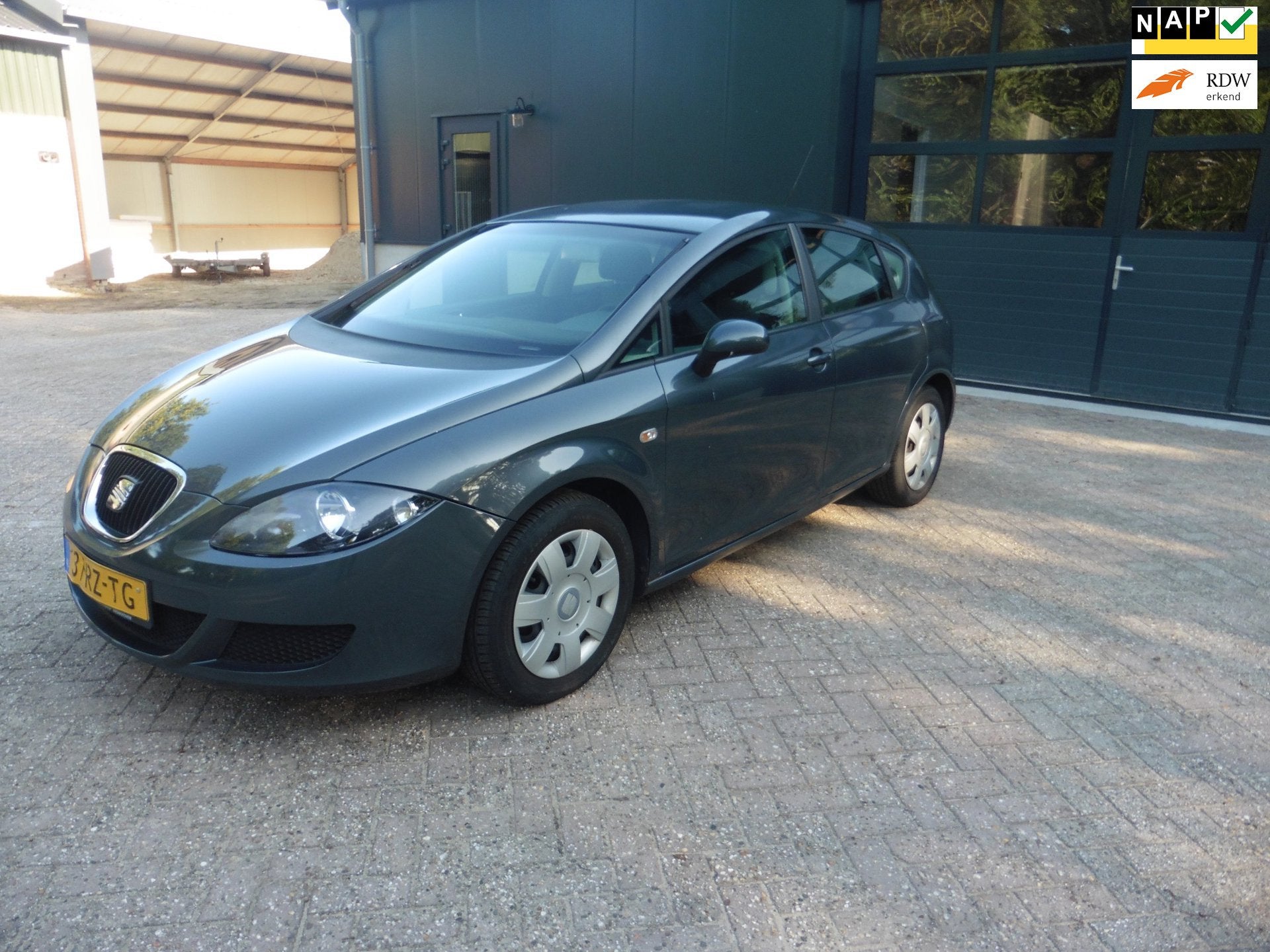 Seat Leon 1.6 Reference, Auto's, Elektrische ramen, Gebruikt, 4 cilinders, Leon