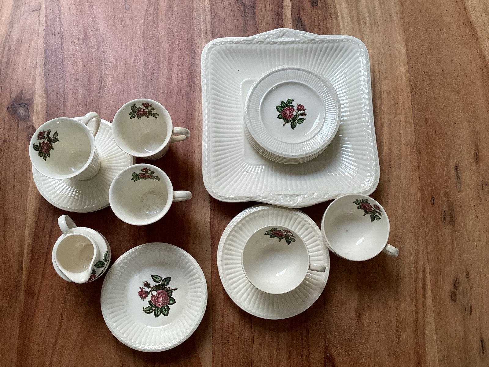 Wedgwoodservies met rozenmotief, Ophalen, Gebruikt, Bord(en), Klassiek