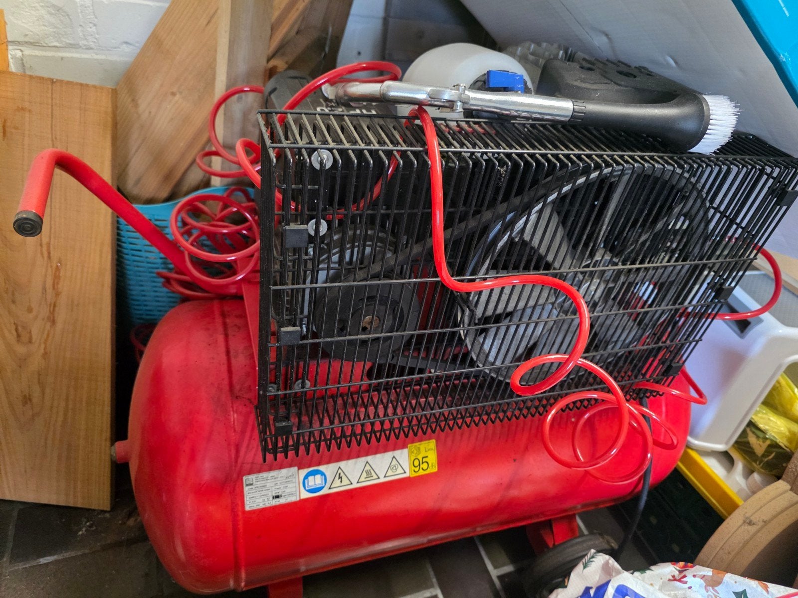 Gebruikte Compressor 2 PK - 50 Liter Tank - Mobiel, Ophalen, Gebruikt, 6 tot 10 bar, 25 tot 100 liter