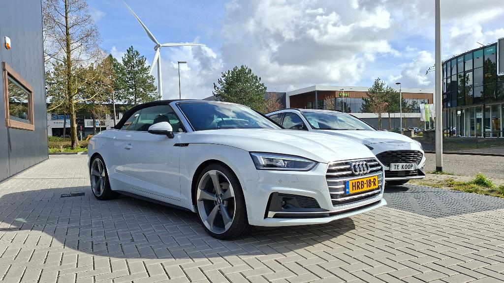 Audi A5 Cabrio | Matrix LED | Full Option | RS Seats | Uniek, 4 stoelen, Parkeerassistent, Wit, Leder