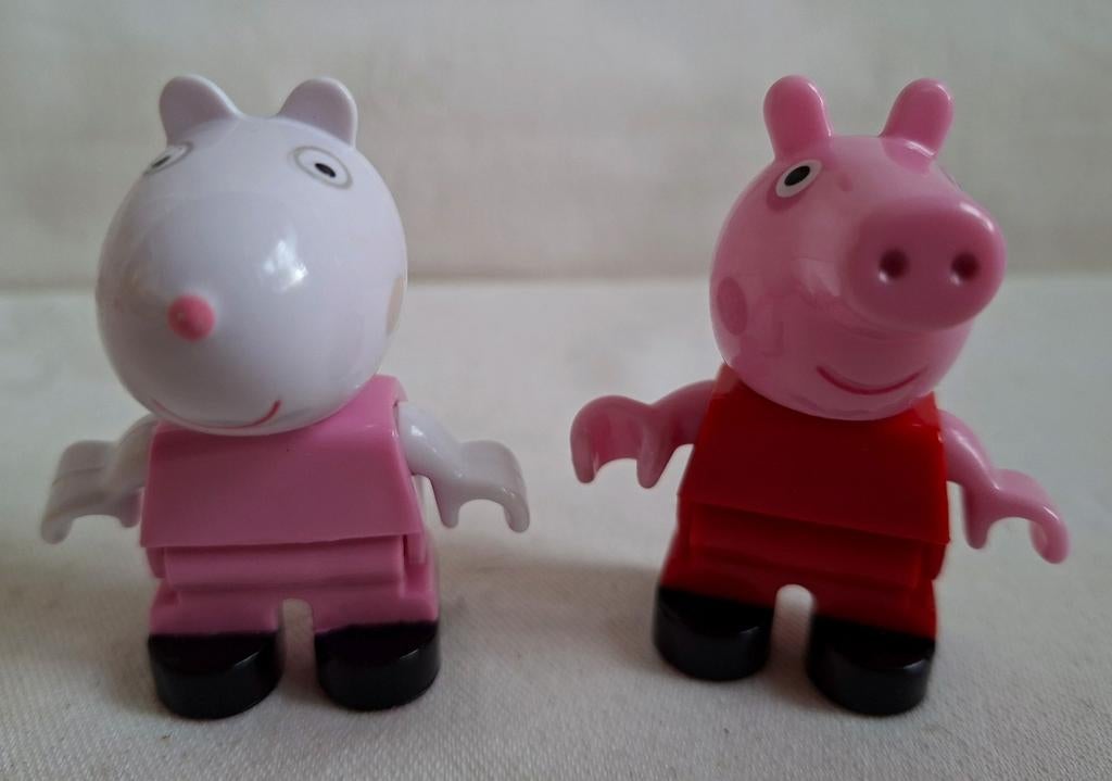 PlayBig Bloxx Peppa Pig ; Peppa & Suzy, Ophalen of Verzenden, Zo goed als nieuw