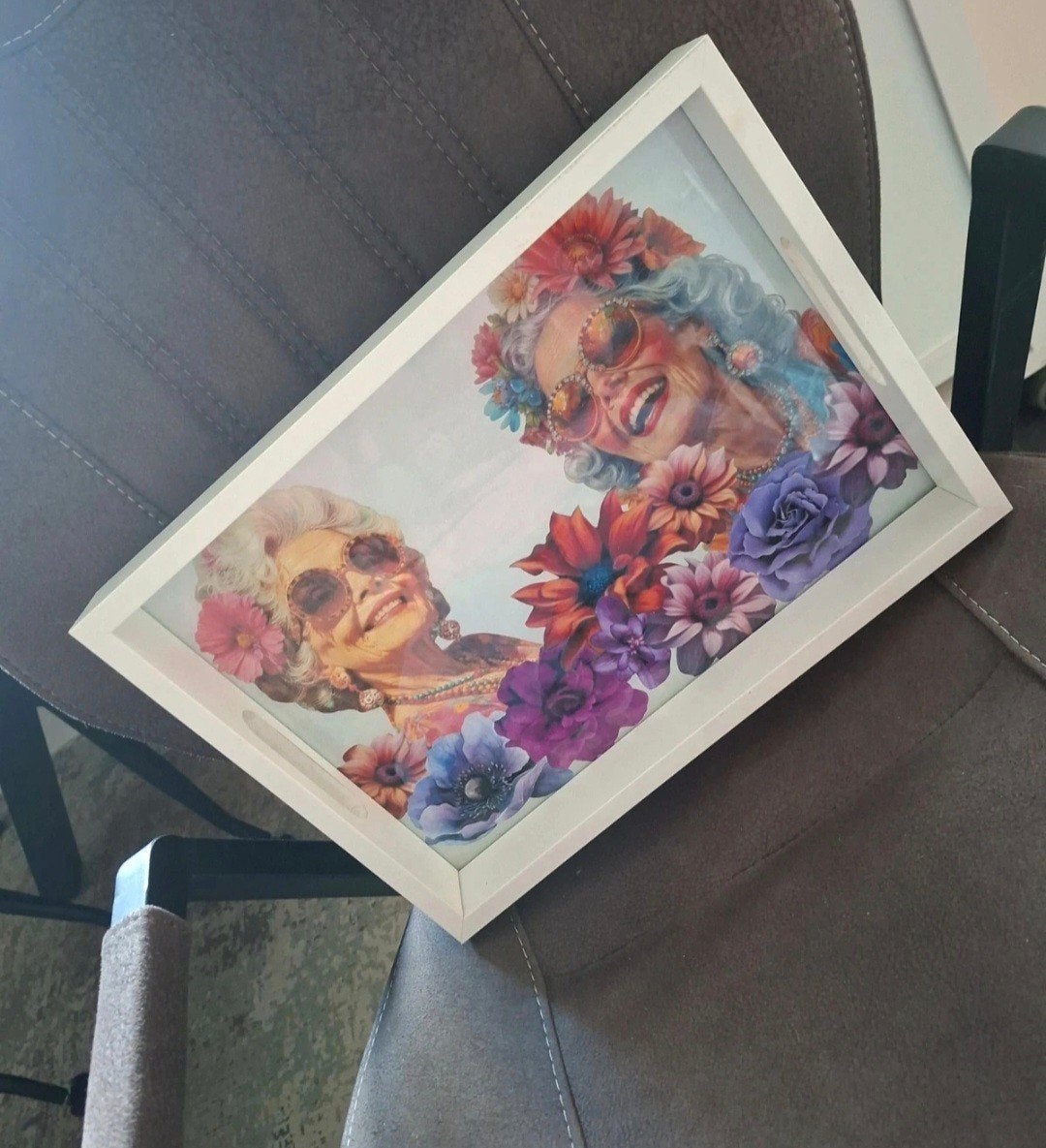 Grappig dienblad met decoupage - vrolijke dames, Ophalen, Met opstaande rand, Nieuw, Dienblad